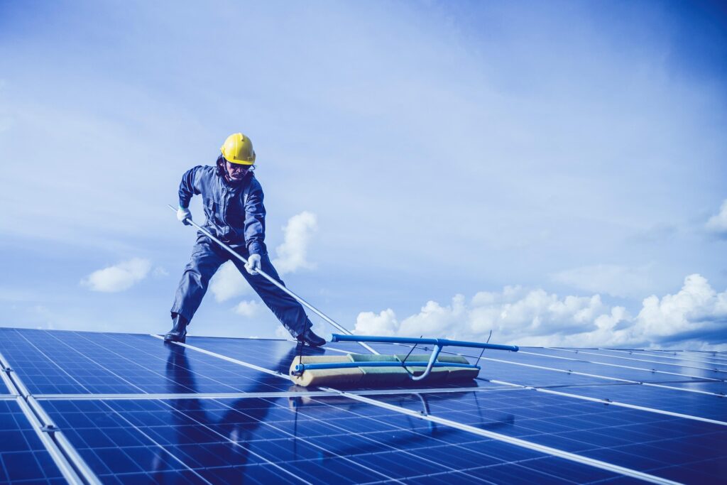 The Ultimate Guide to Solar Panel Cleaning: Maximize Efficiency, Lifespan, and ROI